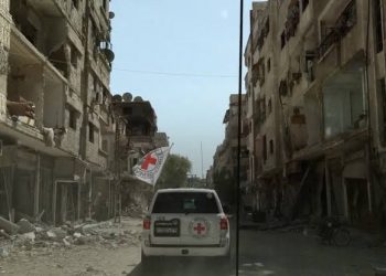 Kendaraan ICRC di medan perang. (Foto: icrc.org)