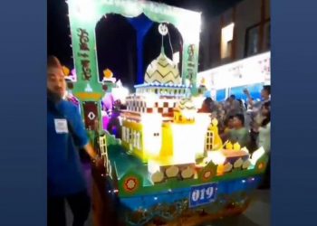 Gerobak Hias dalam Festival Arakan Sahur Tanjab Barat (Foto: tangkap layar)