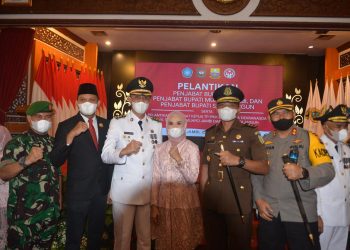 Ketua DPRD Muarojambi Hadiri Pelantikan PJ Bupati
