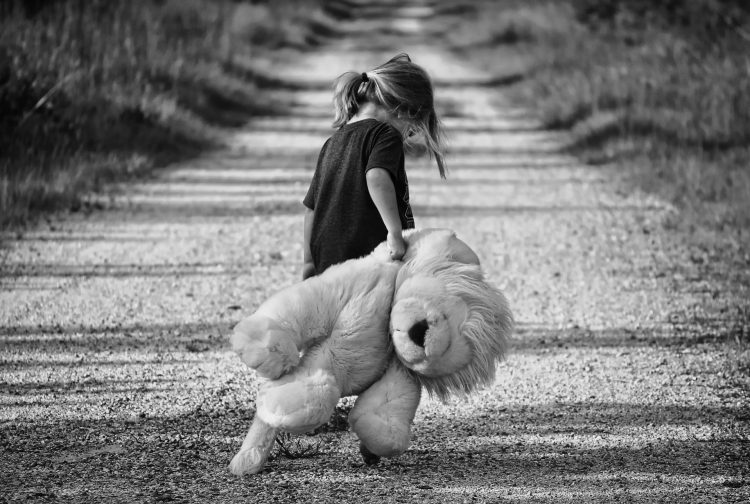 Ilustrasi Anak Perempuan (Pixabay)