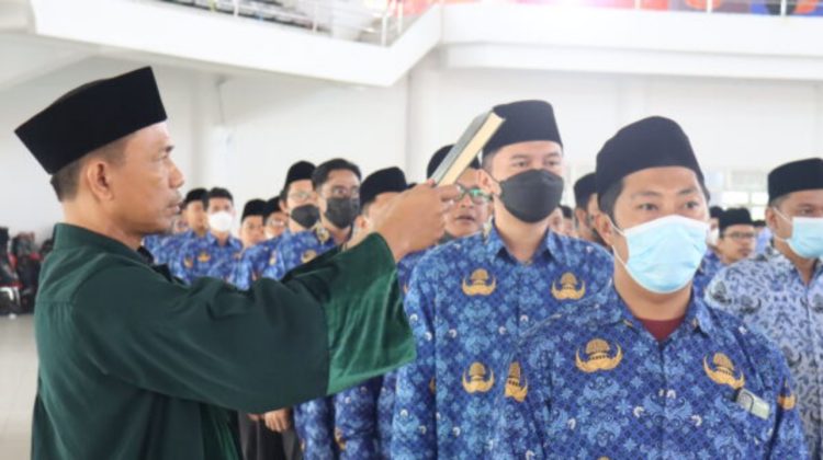 Ratusan PNS UNJA Dilantik