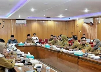 Bupati Tanjabbar Pinta OPD Terkait Laksanakan Operasi Pasar Jelang HBKN Idul Adha