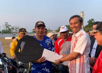 HUT Sarolangun, Ketua DPRD Jambi Hadiri Penutupan Final Sepak Bola