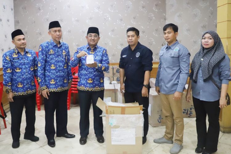 Bupati Pantau Langsung Jalannya Tes Urine ASN Tanjab Barat oleh BNN Kab. Tanjab Timur