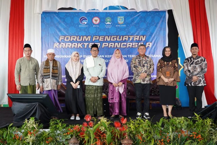 Kementerian Kominfo RI Adakan Diskusi Publik Pembinaan Ideologi Pancasila Bagi Gen Z