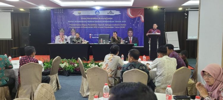 Dinas Pendidikan Provinsi Jambi Gelar Rakor Strategis untuk Perencanaan Pendidikan 2025