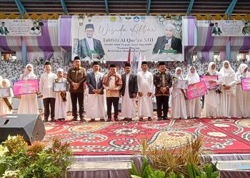Kadisdik Syamsurizal Hadiri Wisuda Akbar Tahfiz Quran SIT Nurul Ilmi Jambi