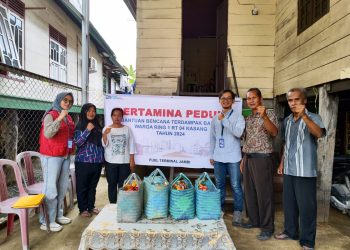 Pertamina Peduli Penuhi Kebutuhan Masyarakat Terdampak Banjir di Kelurahan Kasang