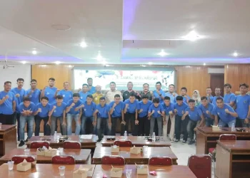 Wabup Lepas Tim Sepak Bola Tanjabbar untuk Berlaga di Gubernur Cup Tahun 2024