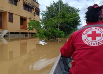 Bolivian Red Cross responds to devastating floods in the city of Cobija, on february 2024. Photo: Bolivian Red Cross Society