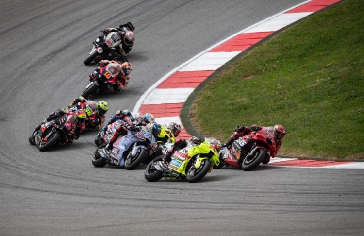 Top10 untuk Bezzecchi dan Di Giannantonio di Portugal