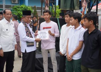 Wagub Sani Minta SMAN 3 Kota Jambi Berwawasan Global dan Berkarakter Pancasila