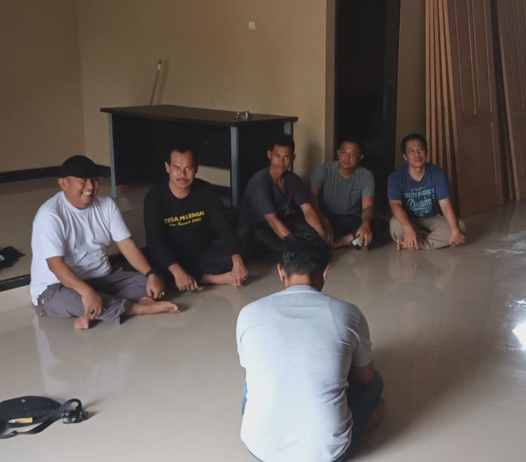 Bendahara Kelompok Tani B3 Nayris Dihakimi Massa Karena Diduga Gelapkan Dana Anggota Sebesar Rp3 Miliar