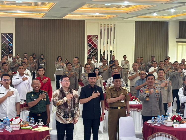 Ketua DPRD Jambi Terima Kedatangan Anggota Kompolnas di Polda Jambi