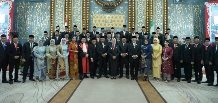 Paripurna Peresmian dan Pengucapan Sumpah Anggota DPRD Kota Jambi Periode 2024-2029