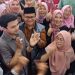 Relawan Pemenagan Maulana-Diza Hadir untuk Dikukuhkan Meski Hujan Lebat, dr. Maulana: Mereka Datang Dengan Hati