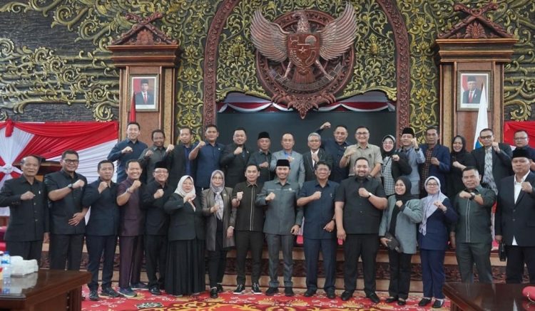 Paripurna Terakhir, Edi Purwanto Ucapkan Terima Kasih dan Apresiasi Anggota DPRD Periode 2019-2024