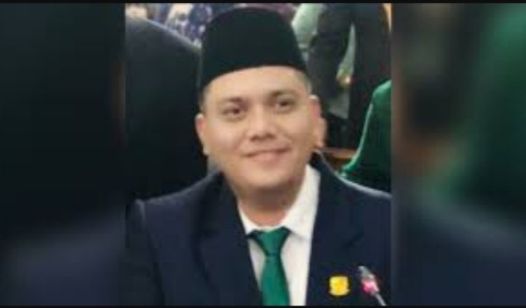 Kemas Alfarabi menyambut baik rencana pembukaan dua rute baru oleh PT Angkasa Pura II dari Bandara Sultan Thaha Jambi