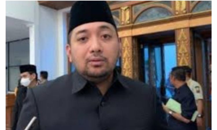 Perlu ada flyover di exit toll pall 10 Kota jambi untuk mengurai kemacetan arus keluar tol