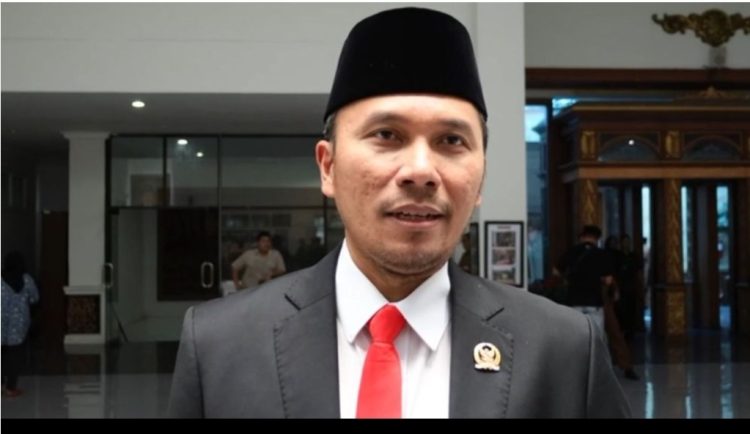 Ketua DPRD Jambi Ingatkan Proses PPDB 2024 Ikuti Aturan