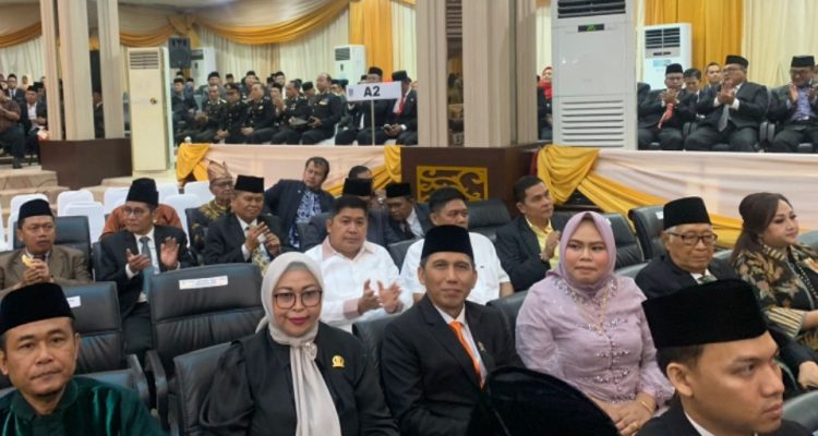 Anggota DPRD Jambi Ivan Wirata Hadiri Pelantikan Unsur Pimpinan DPRD Kota Jambi