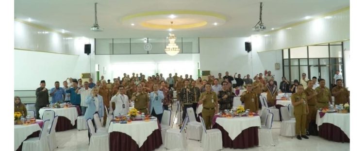 Pjs.Bupati Tanjabbar Jadi Pembicara dalam FGD Penguatan Tata Kelola BUMD, BLUD Kesehatan, dan BUMDes di Provinsi Jambi