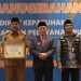 Keren !!! Anwar Sadat Bawa Pemkab Tanjab Barat Raih Penghargaan Bergengsi dari Ombudsman RI