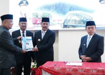 Sertijab Bupati dan Wakil Bupati Kerinci, Gubernur Jambi Minta Selaraskan RPJMD dengan Provinsi