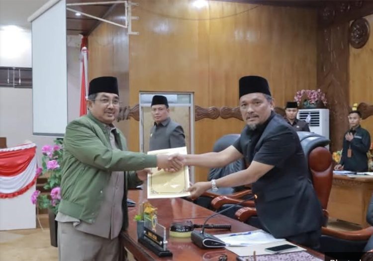 Bupati Tanjab Barat Usul 2 Ranperda, Salah Satunya Soal Pembangunan Industri