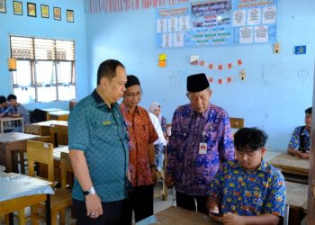 Berikan Arahan ke Siswa SMA dan SMK Jelang UAS, Wagub Sani: Jangan Sampai Judol Rusak Tatanan Pendidikan dan Generasi Penerus Jambi