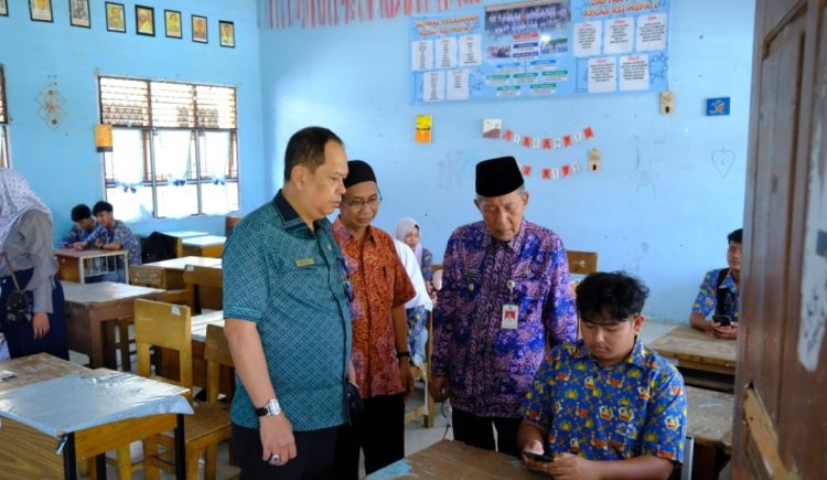 Berikan Arahan ke Siswa SMA dan SMK Jelang UAS, Wagub Sani: Jangan Sampai Judol Rusak Tatanan Pendidikan dan Generasi Penerus Jambi