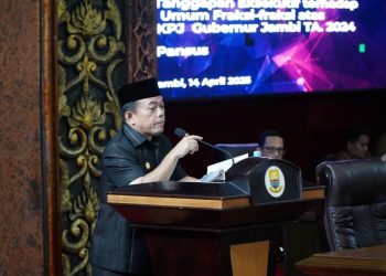 Gubernur Al Haris Jawab dan Jelaskan Pandangan Umum Fraksi DPRD