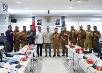 Bahas Pengembangan Transportasi, Al Haris Boyong Bupati dan Wali Kota Audiensi dengan Menhub