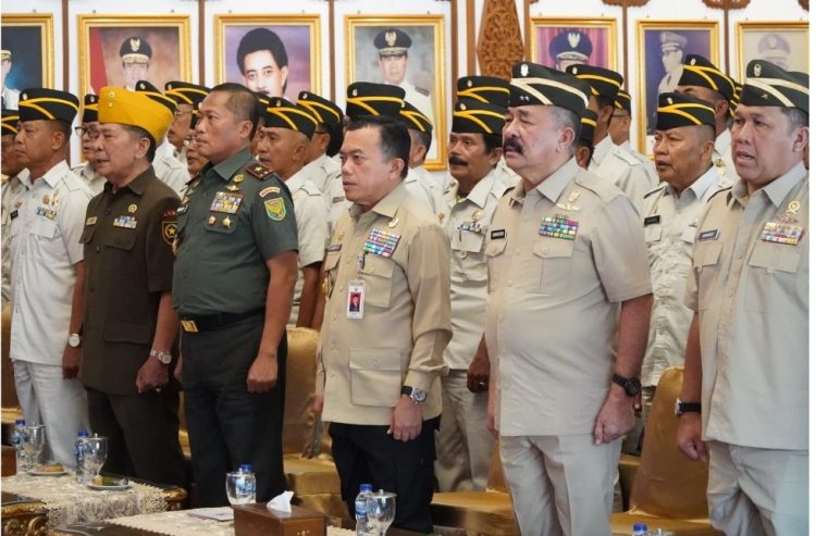 Gubernur Al Haris Dikukuhkan Sebagai Anggota Kehormatan PPAD Provinsi Jambi