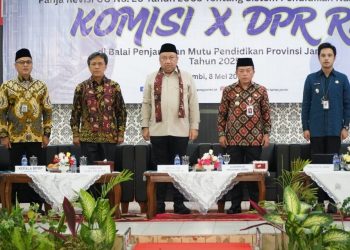 Gubernur Al Haris Harap Undang-Undang Yang Direvisi Berpihak Kepada Guru