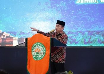 Gubernur Al Haris Upayakan Putus Rantai Produksi CPO Kelapa Sawit