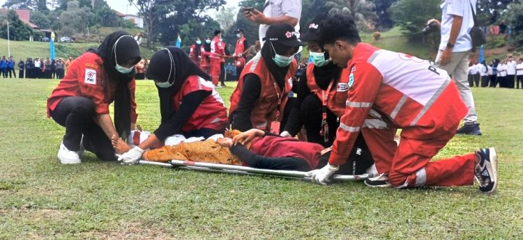 PMI Kota Jambi Raih Penghargaan Teraktif di HUT PMI ke-80 di Tanjabtim