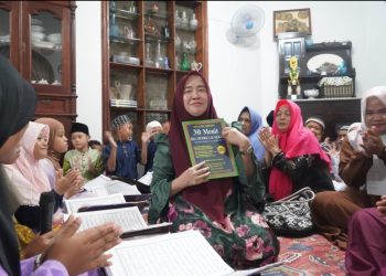 Hj. Hesti Haris Kenalkan Metode 30 Menit Bisa Baca Al-Qur’an di Jambi