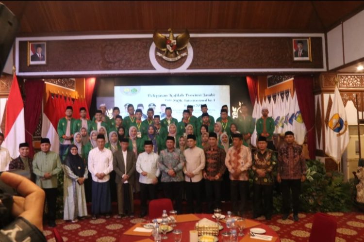 Gubernur Jambi Lepas Kafilah MQK Internasional 2025, 28 Santri Wakili Provinsi Jambi