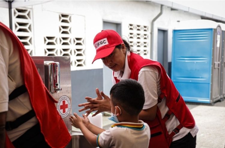 Perempuan Tangguh di Tengah Krisis: IFRC Dorong Kesetaraan dan Kepemimpinan di Operasi Kemanusiaan