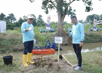 Aksi Nyata PUPR Jambi di Hari Bakti PU: Susur Sungai hingga Penghijauan Kawasan