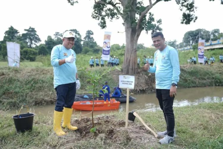 Aksi Nyata PUPR Jambi di Hari Bakti PU: Susur Sungai hingga Penghijauan Kawasan
