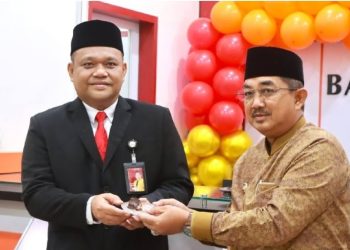 Pimpin Upacara HUT ke-63 Bank Jambi, Bupati Anwar Sadat Tekankan Peran Strategis BPD bagi Ekonomi Daerah