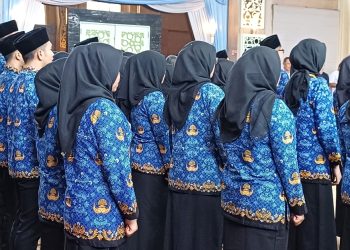 PolemiK PPPK Memanas: Tito Karnavian Lempar Opsi Pemecatan, MenPAN-RB Pastikan ASN Dilindungi