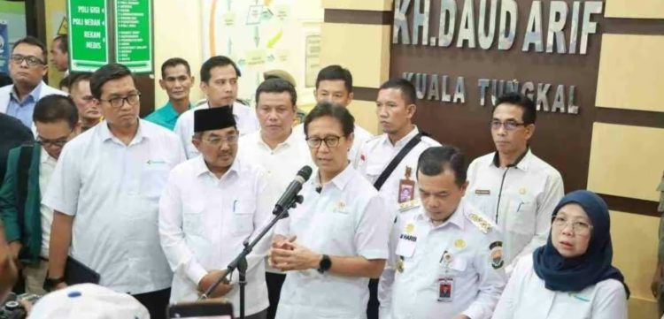 Bupati Anwar Sadat Sambut Menkes RI di RSUD KH Daud Arif, Dorong Peningkatan Layanan Kesehatan Tanjab Barat
