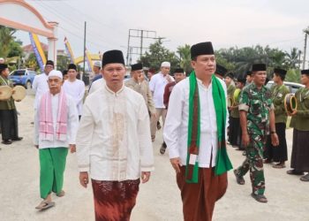 Wabup Katamso Pimpin Safari Ramadan di Muara Papalik, Salurkan Bantuan dan Paparkan Program Prioritas Tanjab Barat