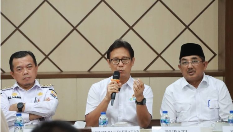 Bupati Anwar Sadat Sambut Menkes Budi Gunadi dan Gubernur Al Haris di RSUD KH Daud Arif