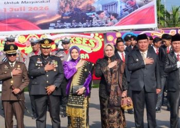 Wabup Katamso Hadiri HUT Bhayangkara ke-80, Apresiasi Peran Polri Jaga Keamanan Tanjab Barat