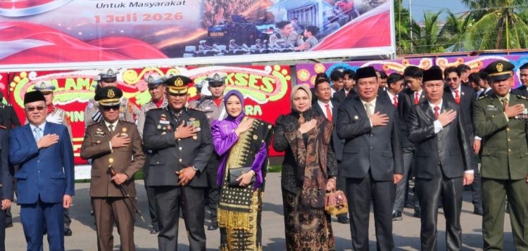Wabup Katamso Hadiri HUT Bhayangkara ke-80, Apresiasi Peran Polri Jaga Keamanan Tanjab Barat
